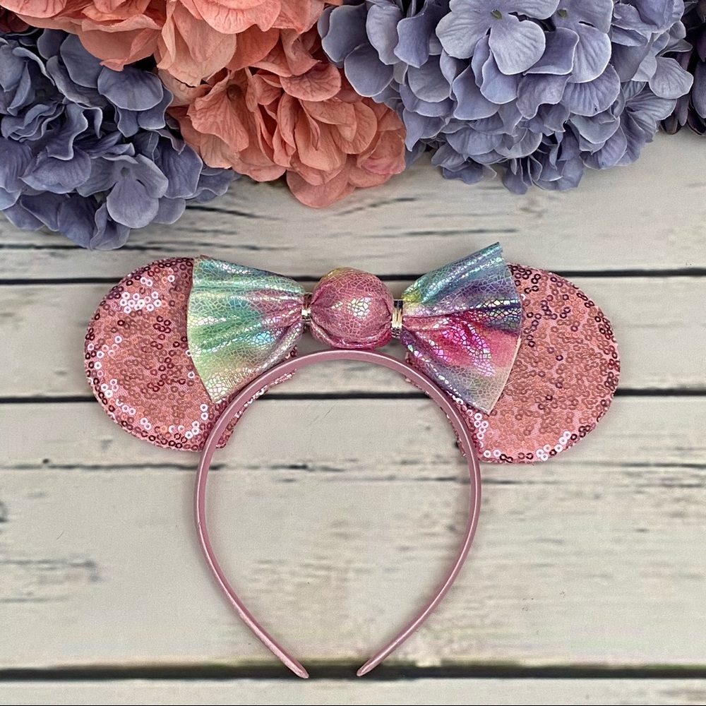 Minnie Mouse Pink Sequin Headband with Candy Bow - Picture 3 of 14